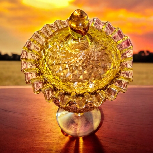 Viking Yesteryear Diamond Quilt Amber & Yellow Pedestal Candy Compote - Picture 2 of 5